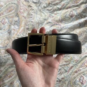 NWT Michael Michael Kors black reversible leather belt